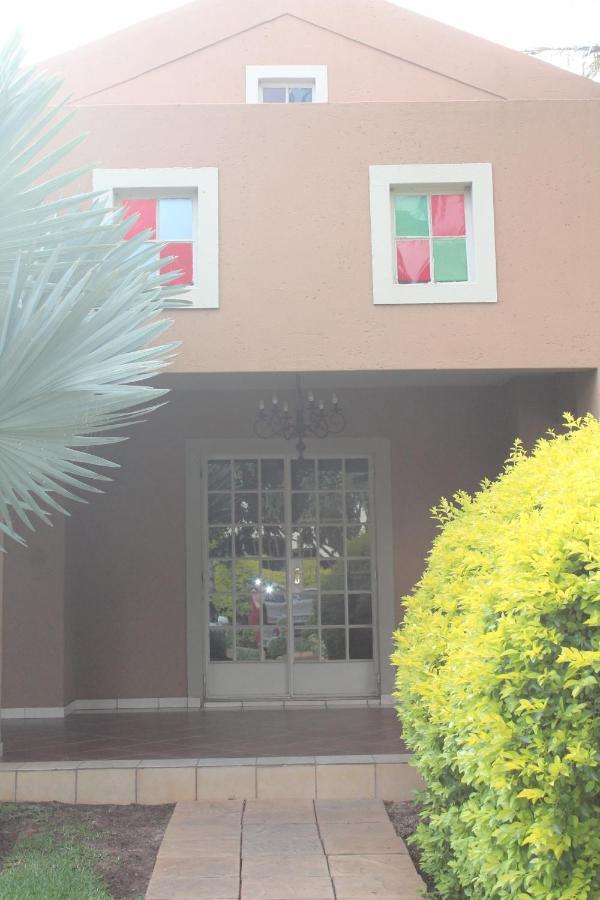 Batter Boys Guest House Pretoria-Noord Buitenkant foto