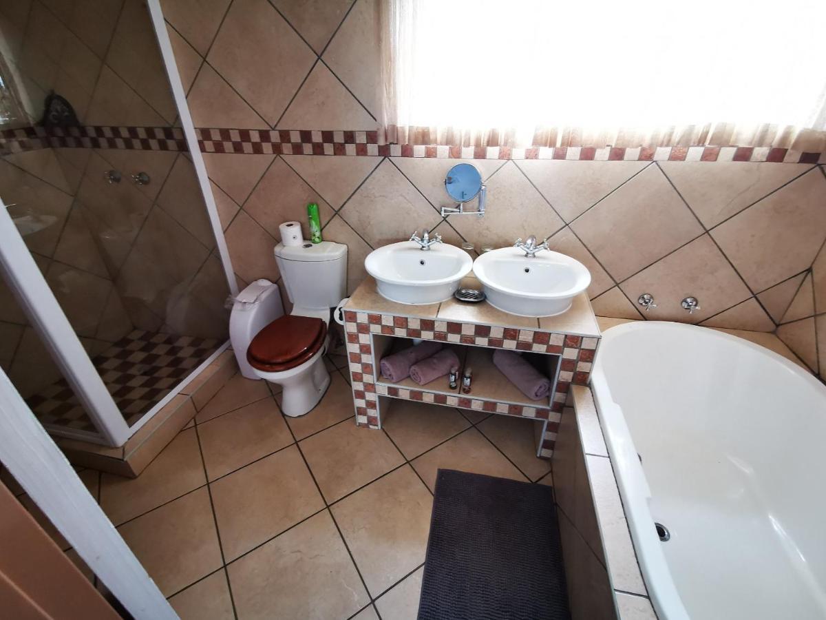 Batter Boys Guest House Pretoria-Noord Buitenkant foto