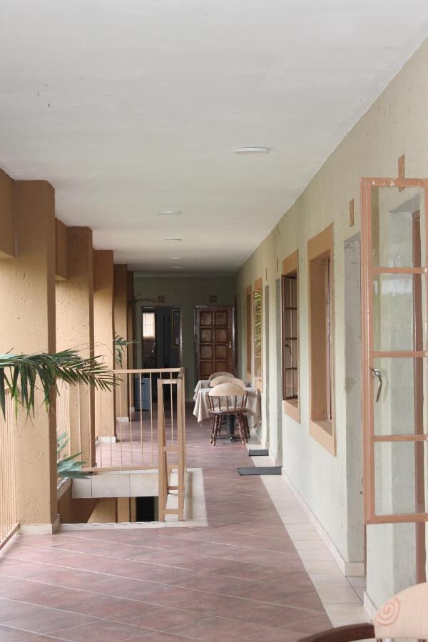Batter Boys Guest House Pretoria-Noord Buitenkant foto